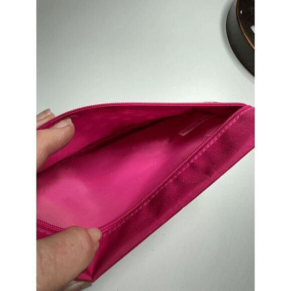 3 for $10 IPSY February 2015 Glam Makeup Bag #IPSYLOVE - Picture 3 of 3
